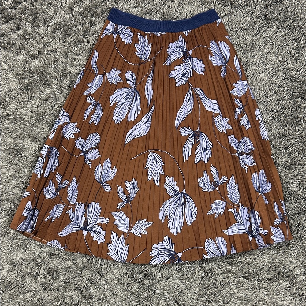 Modcloth Brown and White Floral A-Line Skirt